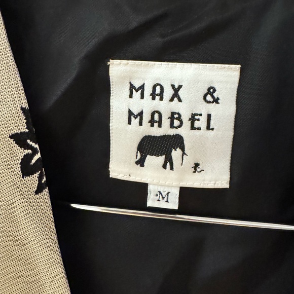Beautiful Max & Mabel black and cream vest medium - Picture 2 of 4